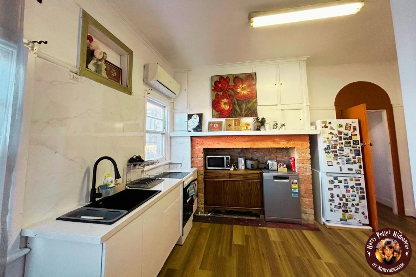 Harry Potter In Holiday home Maryborough